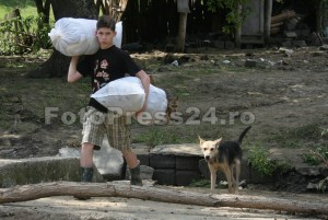 sinistrati inundatie-FotoPress24-Mihai Neacsu  (6)