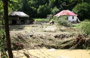 sinistrati inundatie-FotoPress24-Mihai Neacsu  (8)
