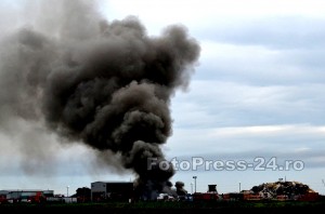 incendiu-Drumul-23-în-spatele-Arpechim-FotoPress24 (2)