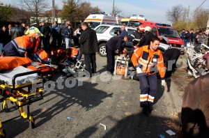 fotopress24  Mihai Neacsu accident 6 victime pod brosteni (23)