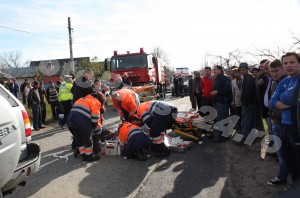 fotopress24  Mihai Neacsu accident 6 victime pod brosteni (37)