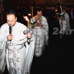 Sfânta Lumină a Învierii ! la Pitesti-foto-Mihai Neacsu (1)