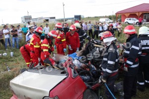 accident Albota 3 morti-FotoPress24.ro-Mihai Neacsu (14)