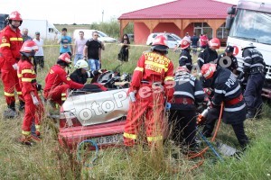 accident Albota 3 morti-FotoPress24.ro-Mihai Neacsu (2)
