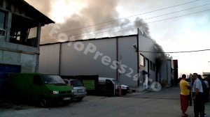 incendiu fabrica-Foto-Mihai Neacsu (1)