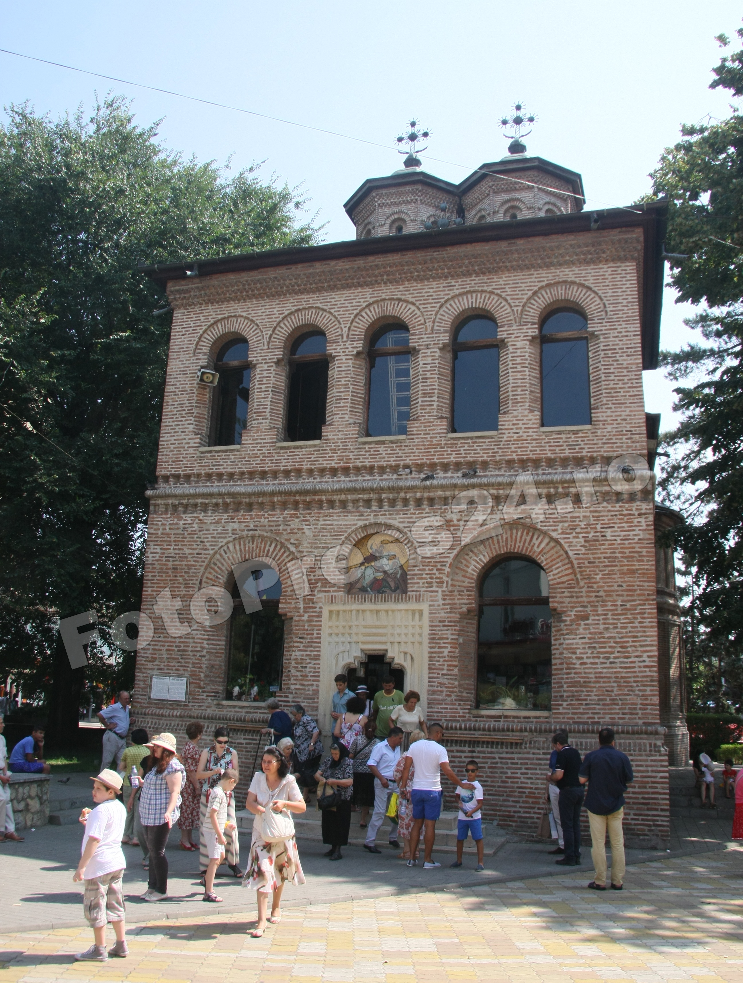 Catedrala-Sf.Gheorghe-FotoPress24.ro-Mihai Neacsu