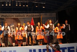 finalul_festivalului-international-de-folclor-fotopress24.ro  (67)