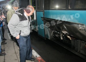 incendiu autobuz-foto-Mihai Neacsu (4)