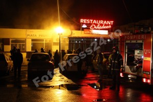 incendiu restaurant orhideea-prundu-foto-Mihai Neacsu   (1)