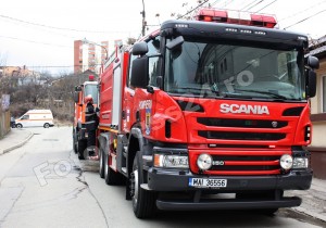 incendiu str.Cozia -FotoPress24.ro-Mihai Neacsu   (10)