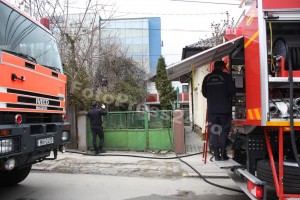 incendiu str.Cozia -FotoPress24.ro-Mihai Neacsu