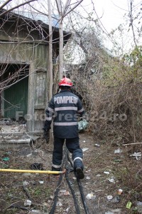 incendiu str.Cozia -FotoPress24.ro-Mihai Neacsu   (7)