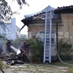 incendiu casa Pitesti-fotopress24.ro-Mihai Neacsu  (18)