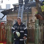 incendiu casa Pitesti-fotopress24.ro-Mihai Neacsu  (4)