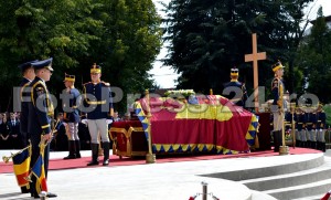 Funeraliile reginei Ana-foto-Mihai Neacsu-FotoPress-24ro (15)
