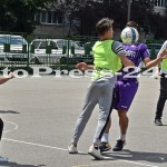 Micuţii i-au provocat pe fotbalişti la un „amical” în curtea şcolii - fc arges - fotopress-24 (20)