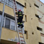 Incendiu apartament Mioveni (1)