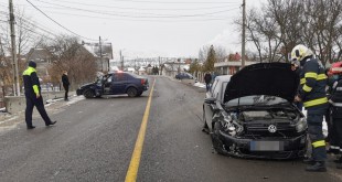 Accident rutier cu două autoturisme în Valea Mare Pravăț (2)