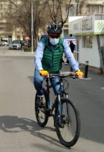 Au înlocuit mașina cu bicicleta (2)