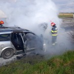 Incendiu la un autoturism pe A1, km 97, sensul Pitești-București (1)