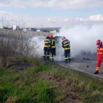 Incendiu la un autoturism pe A1, km 97, sensul Pitești-București (5)