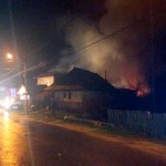 incendiu casa în localitatea Sălătrucu (2)