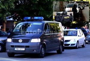 14 percheziții domiciliare, în județele Olt și Vâlcea - Poliţiştii au dus la audieri 16 persoane