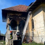 Incendiu la un fost dispensar minier în comună Schitu Golești (1)