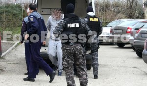 Tânăr din Ştefăneşti, arestat pentru tâlhărie fotopress24