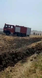Incendiu la un lan de grâu în comună Buzoiești (6)