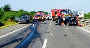 Accident cu cinci victime la capătul autostrăzii