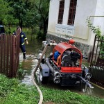 Ajutoare de urgenţă după inundaţiile din weekend (1)