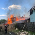 Incendiu provocat intenţionat la Dârmăneşti (4)