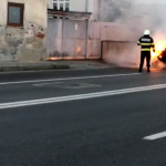 Un ATV a luat foc în centrul Piteştiului (2)