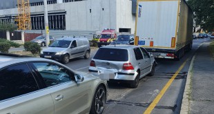 Accident cu două mașini pe varianta Prundu – Craiovei din Pitești (2)