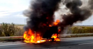 Incendiu la o autoutilitară pe A1