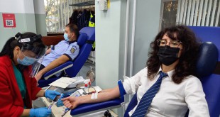 Polițiștii argeșeni au donat sânge și plasmă (3)