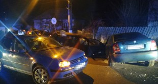 Accident rutier cu 3 mașini produs în comuna Valea Mare Pravat