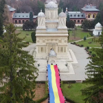 Tricolor uriaș (3)