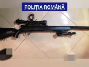 Doi bărbați reținuți după ce ar fi bătut și amenințat cu pistolul un tânăr de 21 ani (2)