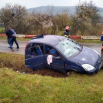 Accident cu trei răniţi făcut de un şofer băut (2)