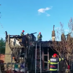 Incendiu într-o gospodărie din localitatea Rociu (3)