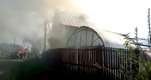incendiu casă comuna Suseni (5)