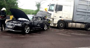 Accident rutier în localitatea Cotmeana - 4 vehicule implicate