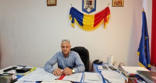  Mihai Georgescu, primarul comunei Călinești