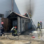 Incendiu la o staţie de oxigen în Piteşti (2)