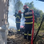 Incendiu locuință Costești, strada Zorile (4)