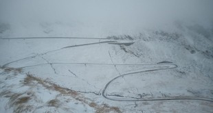 Continuă să ningă în masivul Făgăraș (1)