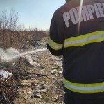 Incendiu de vegetație uscată în orașul Ștefănești (1)