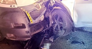 Accident cu două mașini pe raza localității Mihăești      (1)